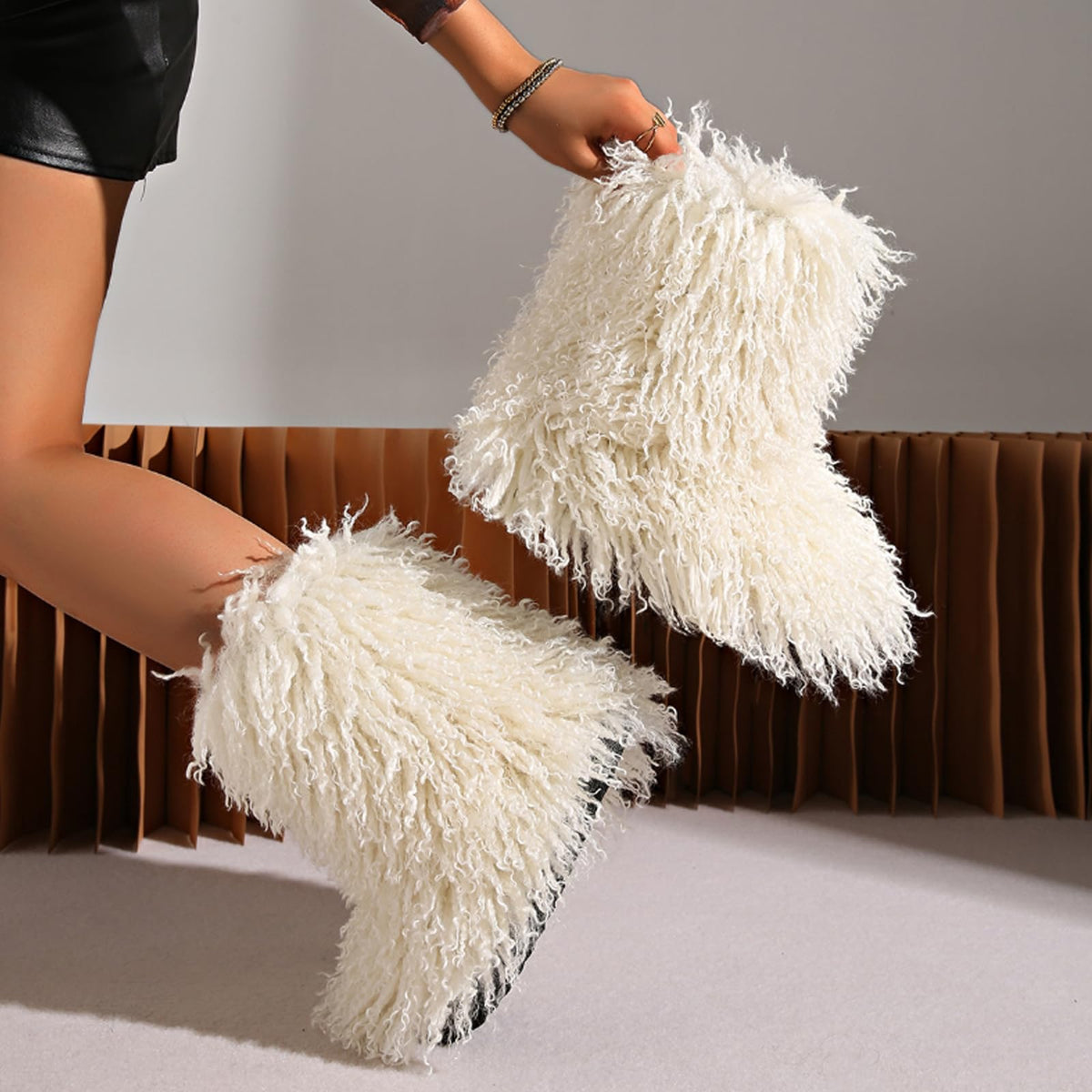 YXCFEWD Women's Faux Mongolian Fur Winter Boots, Size 12
