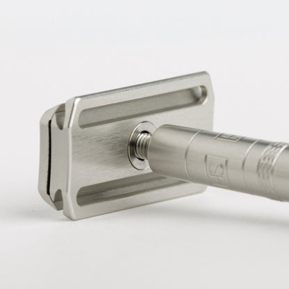 Henson Shaving [AL13-V2] Medium Safety Razor